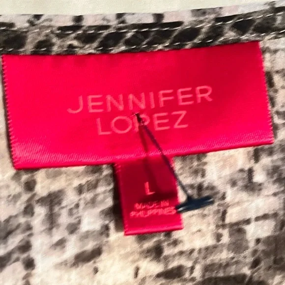 Jennifer Lopez Flutter Sleeve V- Neck Sheer Top Size L - Picture 8 of 11